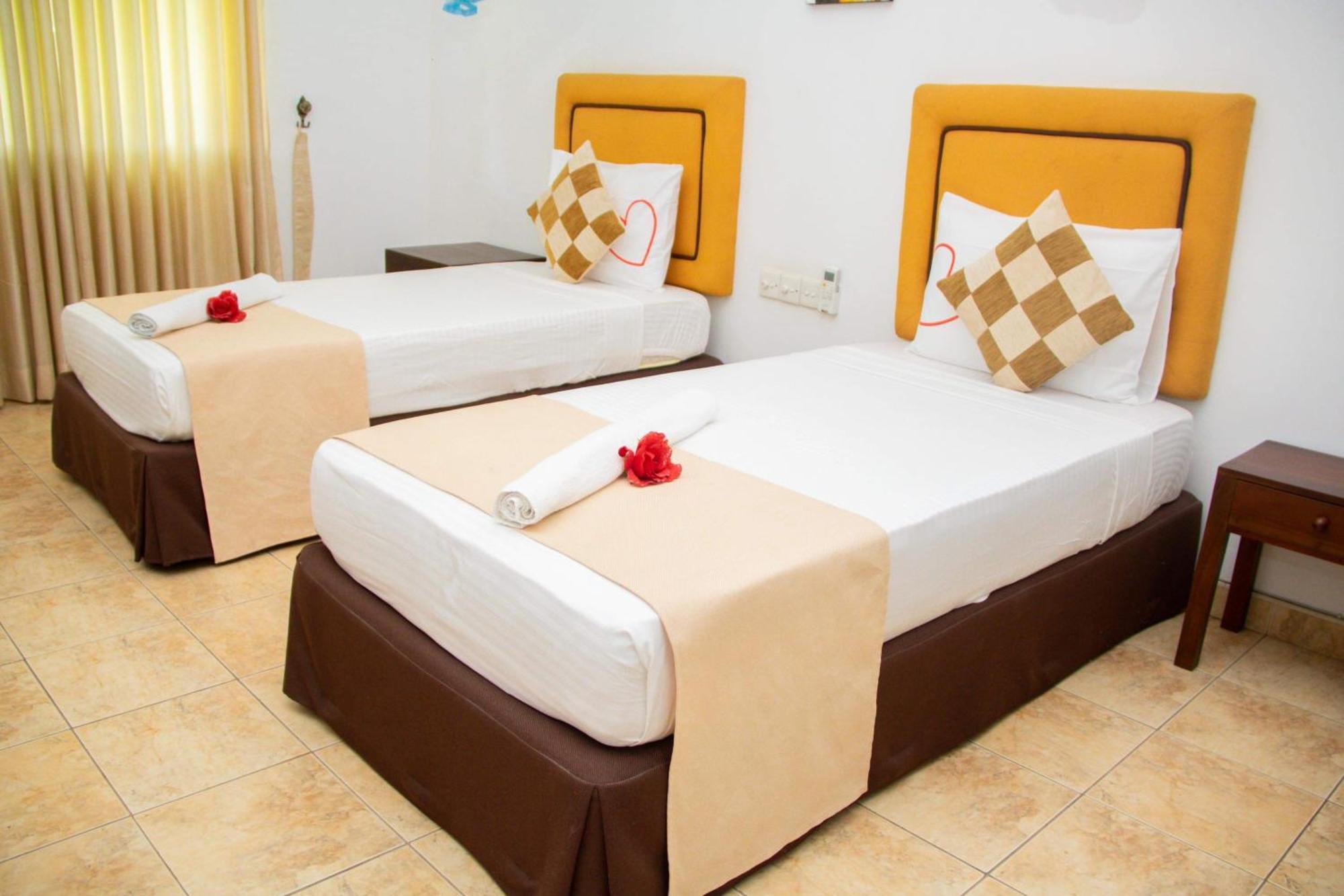 Yolanda Villa Negombo Luaran gambar